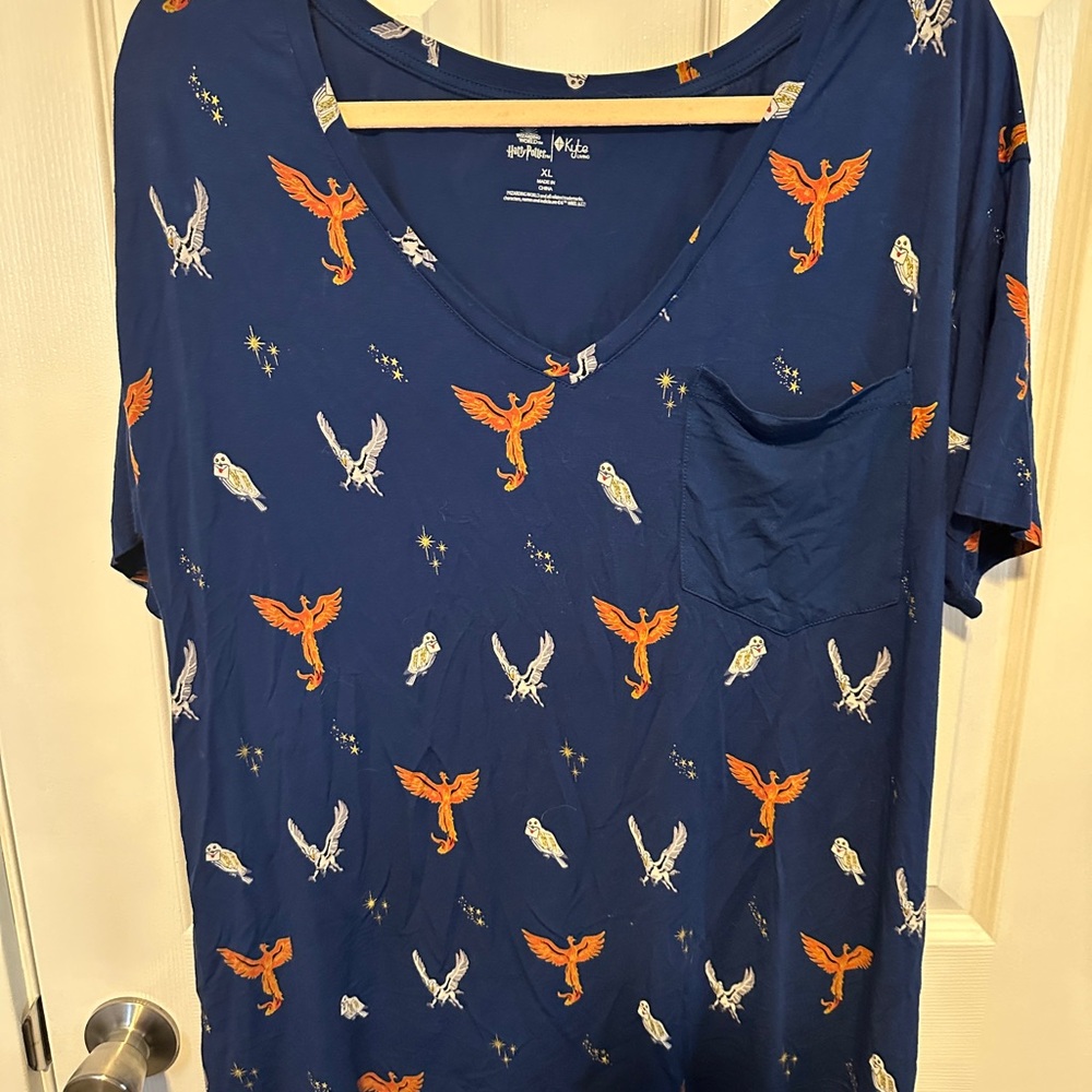 Harry Potter x Kyte Baby Women’s V Neck